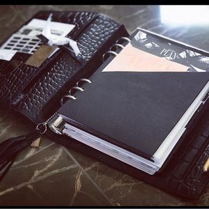 Vanderspeck Planner , agenda , ring binder , Vanderspeck A5 croc black leather